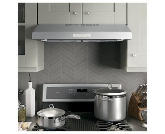 GE Profile 30-Inch Under Cabinet Range Hood With 4 Speeds - PVX7300SJSSC